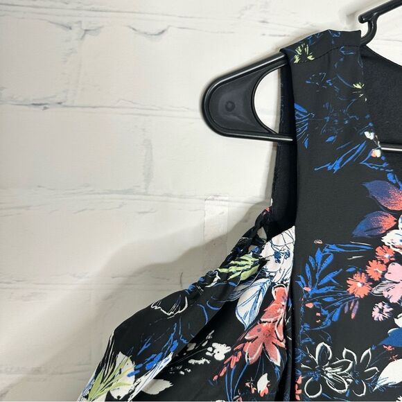 Lily Rose small cold shoulder dress - Picture 3 of 6